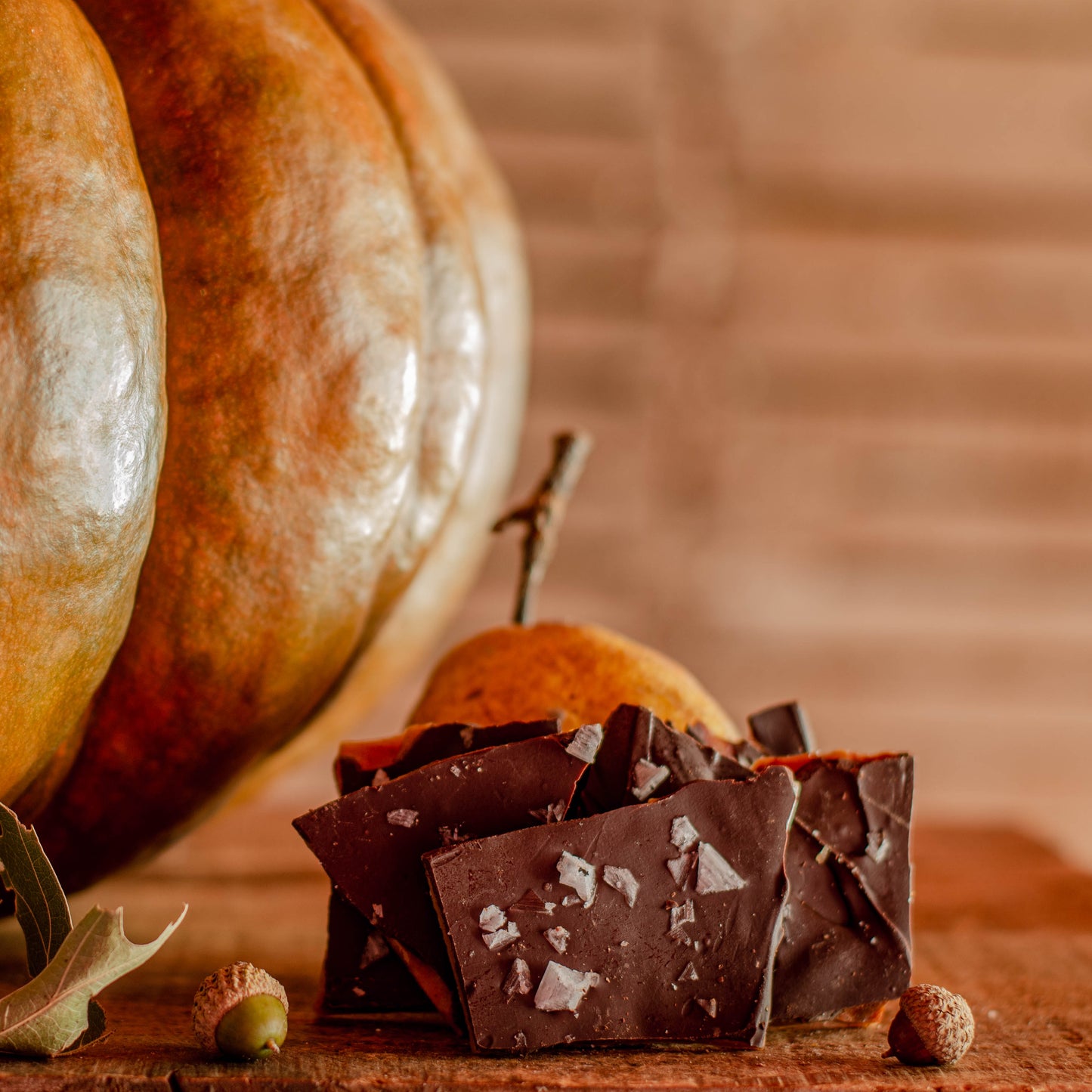The Stars At Night - Dark chocolate & Cyprus Flake Sea Salt English Toffee